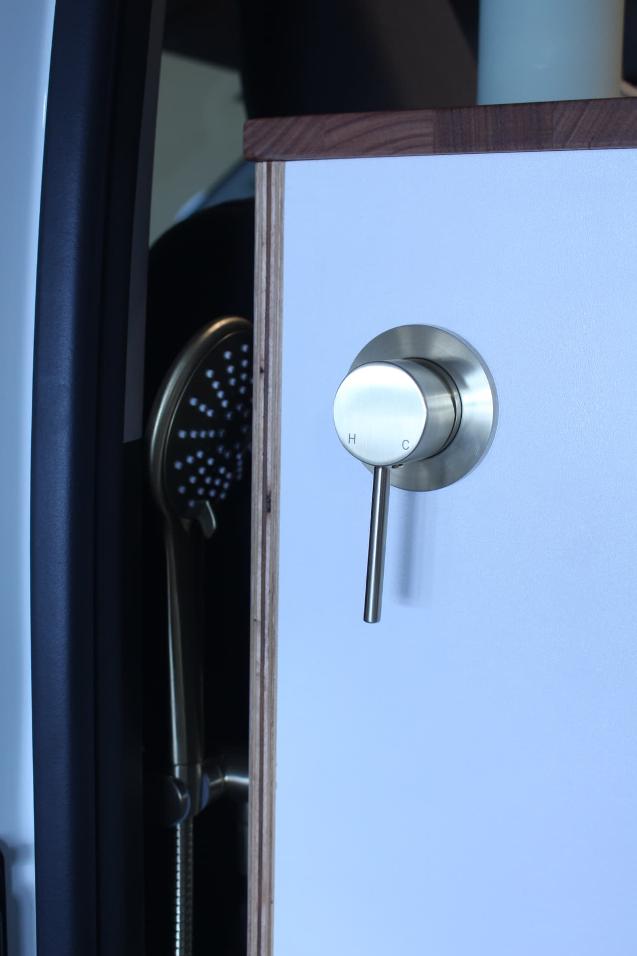 Toyota Hiace 300 Series Pop Top — 